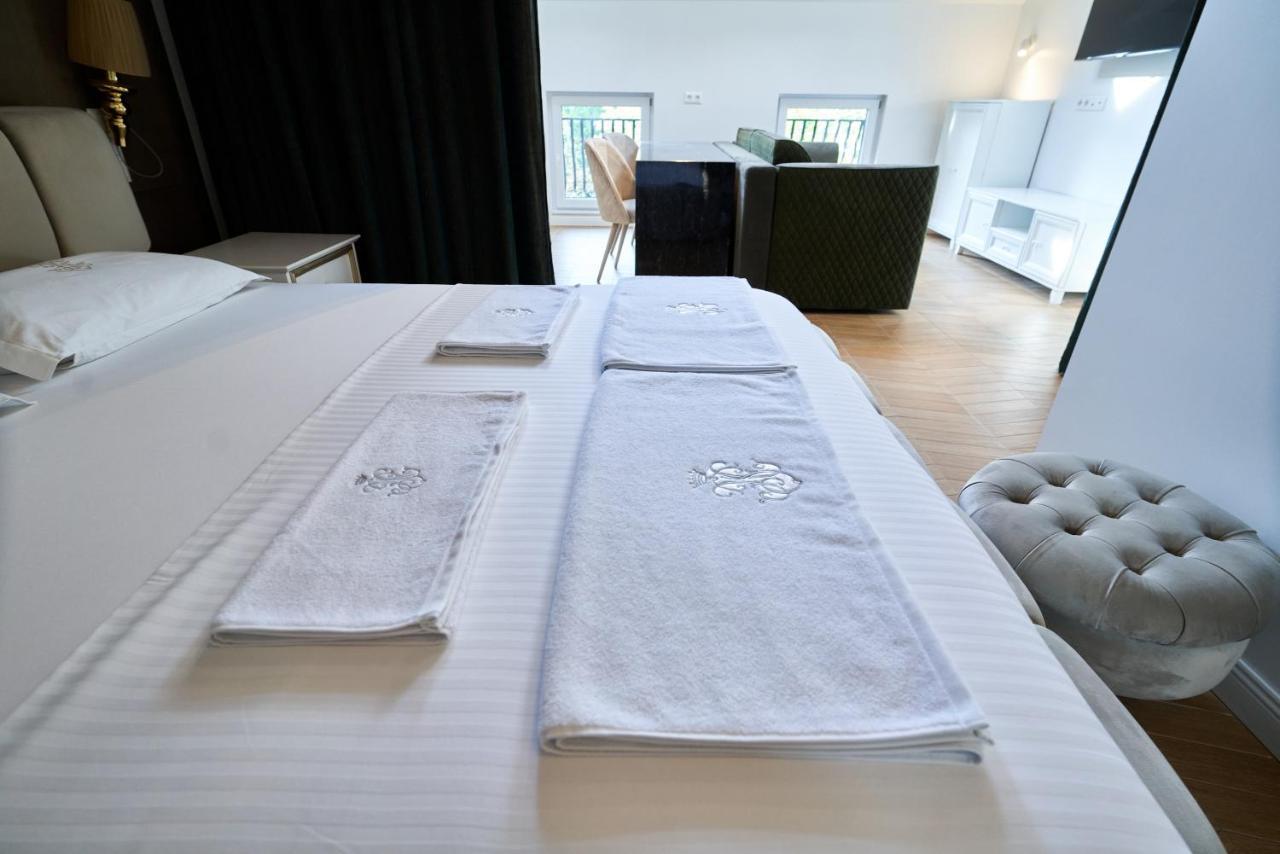 Studio Carolyne Bistrita Exteriör bild